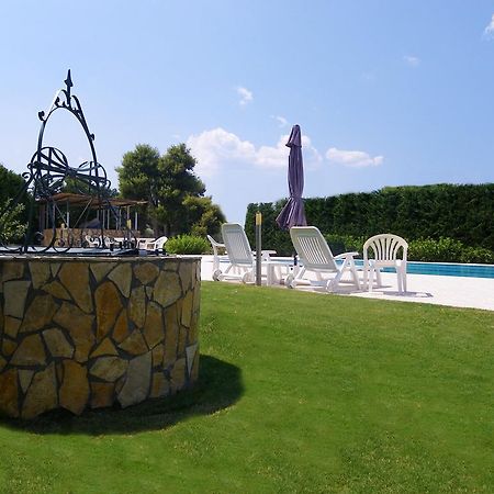 Cosmos Resort Kalamos  Exterior photo